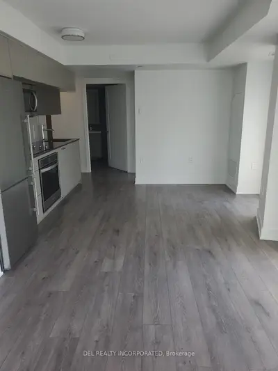 575 Bloor Street E 1308, Toronto C08, On M4w 0b2