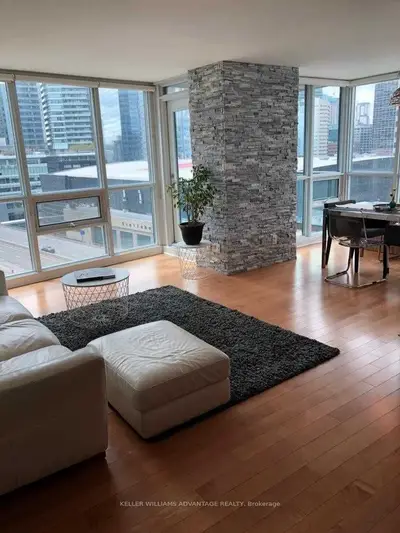 18 Harbour Street 1202, Toronto C01, ON M5J 2Z6