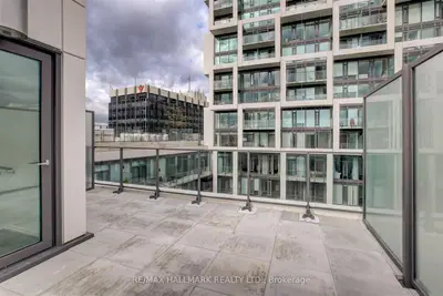 8 Hillsdale Avenue E 1731, Toronto C10, ON M4S 1T5