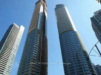 14 York Street 308, Toronto C01, ON M5J 0B1