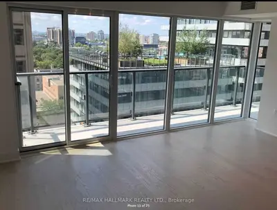 955 Bay Street 1715, Toronto C01, On M5s 2a2