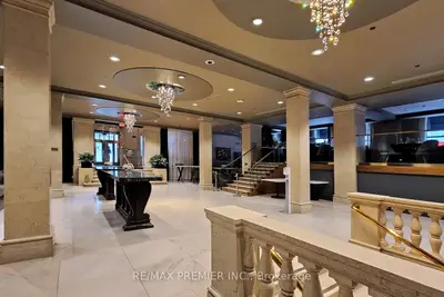 1 King Street W 3807, Toronto C01, ON M5H 1A1