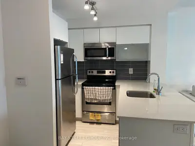150 East Liberty Street 417, Toronto C01, ON M6K 3R5