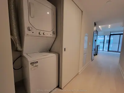 25 Richmond Street E 1304, Toronto C08, ON M5C 0A6