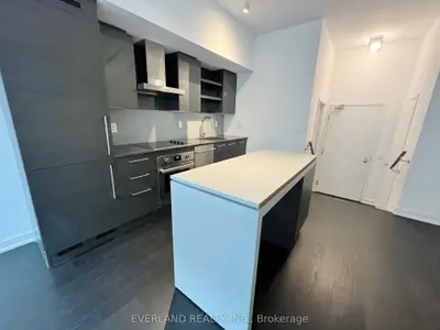 1030 King Street W 117, Toronto C01, On M6k 0b4