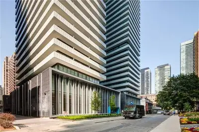 42 Charles Street E 2504, Toronto C08, ON M4Y 1N3