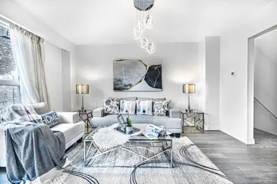 141 Village Green Way, Toronto C15, ON M2J 1L1