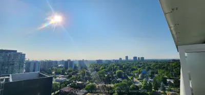 180 FAIRVIEW MALL Drive E 1703, Toronto C15, ON M2J 4T1