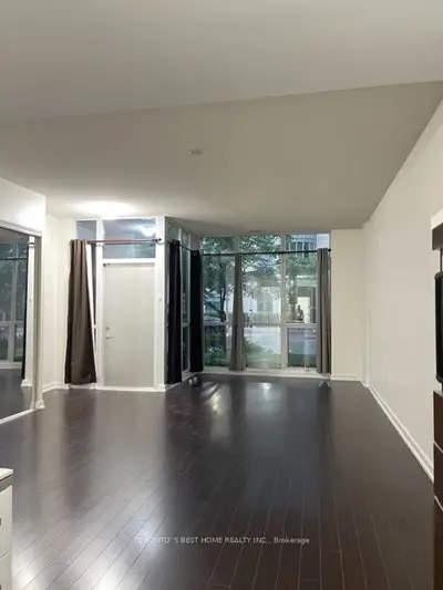 426 Lake Shore Boulevard W G05 Mf, Toronto C01, On M5v 2v9