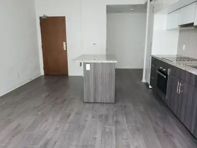 8 Mercer Street 2301, Toronto C01, On M5v 0c4