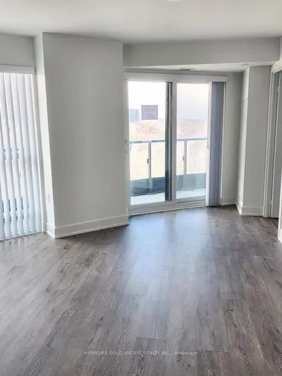 585 Bloor Street E 817, Toronto C08, On M4w 0b3