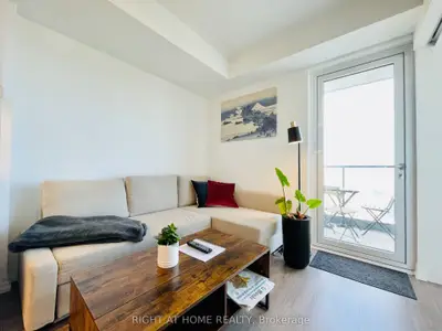 251 Jarvis Street 2715, Toronto C08, ON M5B 0C3