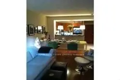 300 Bloor Street E 1110, Toronto C09, ON M4W 3Y2