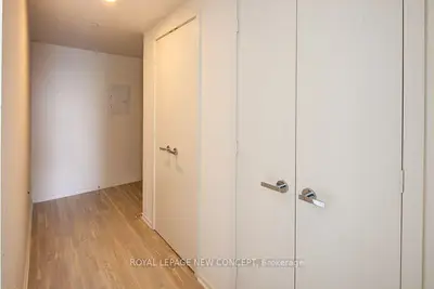 1 BLOOR Street E 3810, Toronto C08, ON M4W 0A8