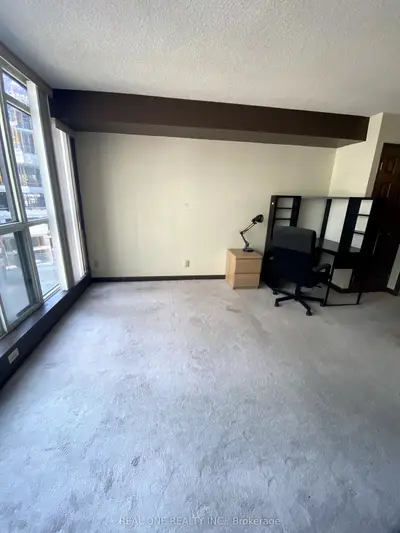 24 Wellesley Street W 407, Toronto C01, On M4y 2x6