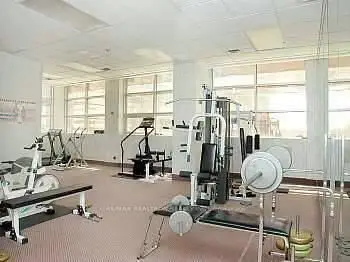 736 Bay Street 608, Toronto C01, ON M5G 2M4