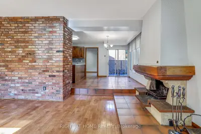 269 Hollywood Avenue, Toronto C14, ON M2N 3K8
