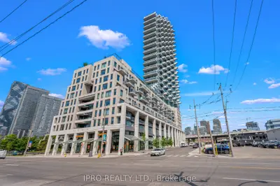 16 Bonnycastle Street 1807, Toronto C08, On M5a 0c9