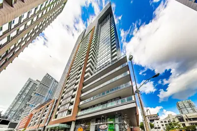 8 Mercer Street 1606, Toronto C01, ON M5V 0C4