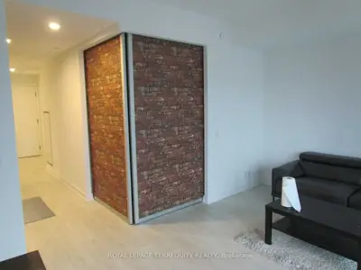 120 Parliament Street 421, Toronto C08, ON M5A 2Y8