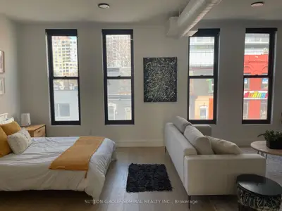535 Yonge Street, Toronto C01, On M4x 1y5