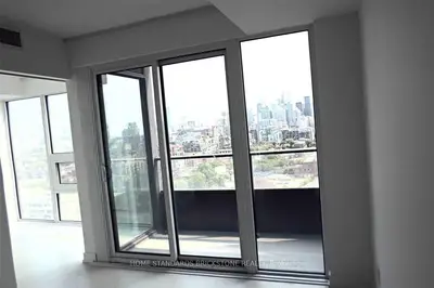 19 Western Battery Road #2201, Toronto C01, ON M6K 0E3