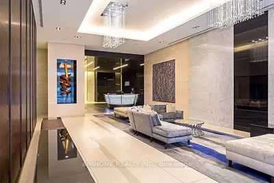 386 Yonge Street 4804, Toronto C01, ON M5B 0A5