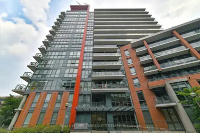 50 Bruyeres Mews PH12, Toronto C01, ON M5V 0G7