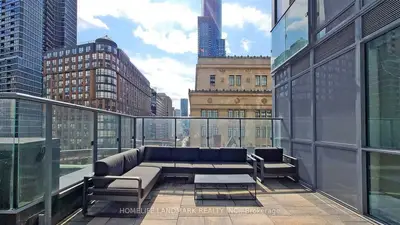 7 Grenville Street 610, Toronto C01, ON M4Y 1A1