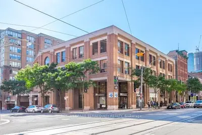 180 Frederick Street 303, Toronto C08, ON M5A 4M5