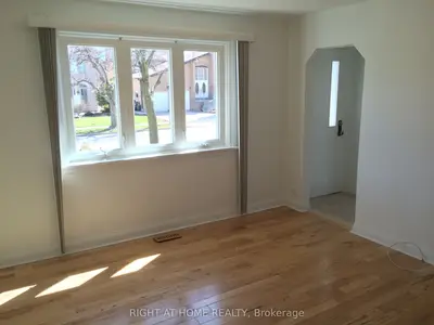 194 Homewood Avenue, Toronto C07, ON M2M 1K6