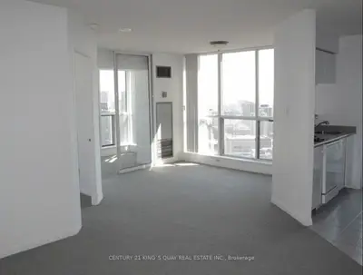 24 Wellesley Street W 2708, Toronto C01, ON M4Y 2X6