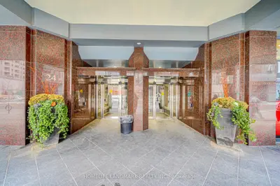 24 Wellesley Street W 605, Toronto C01, ON M4Y 2X6