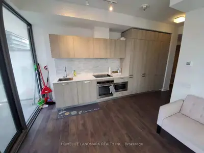 50 Charles Street E 603, Toronto C08, ON M4Y 1T1