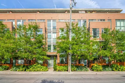 707 Dovercourt Road 105, Toronto C01, ON M6H 2W7