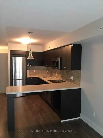 565 Wilson Avenue 1005, Toronto C06, ON M3H 0C6