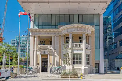 426 University Avenue 3409, Toronto C01, ON M5G 1S9