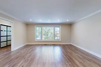 284 Faywood Boulevard, Toronto C06, ON M3H 2Y5
