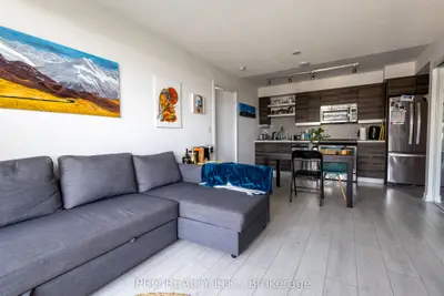 525 Adelaide Street W 1209, Toronto C01, ON M5V 1T6
