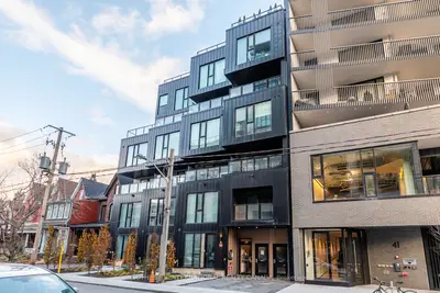 45 Dovercourt Road 504, Toronto C01, ON M6J 3C2