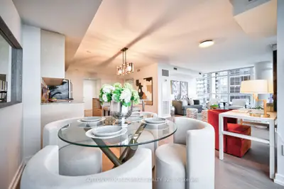 19 Singer Court 722, Toronto C15, ON M2K 0B4
