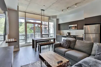 399 Adelaide Street W 213, Toronto C01, ON M5V 1S1