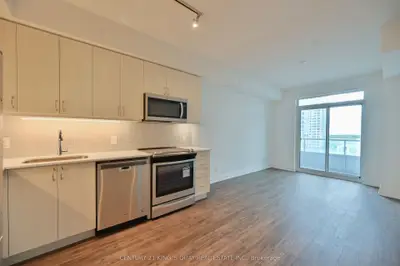 591 Sheppard Avenue E 1006, Toronto C15, ON M2K 0G2