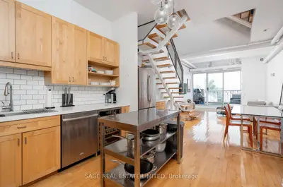 766 King Street W 412, Toronto C01, ON M5V 1N6