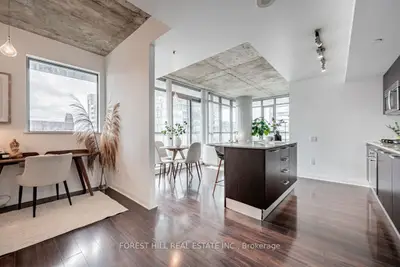 375 King Street W 1509, Toronto C01, ON M5V 1K5