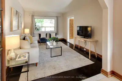 70 Winnett Avenue, Toronto C03, ON M6C 3L5