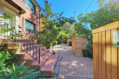 48 Hillsdale Avenue D, Toronto C10, ON M4S 1T5