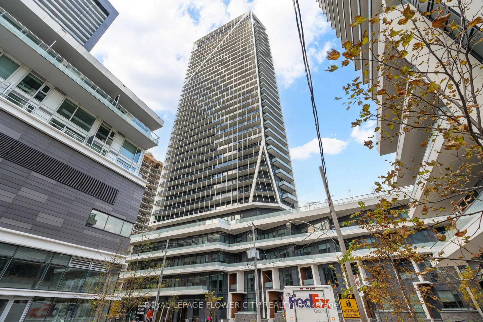 50 Ordnance Street 325, Toronto C01, On M6k 0c9