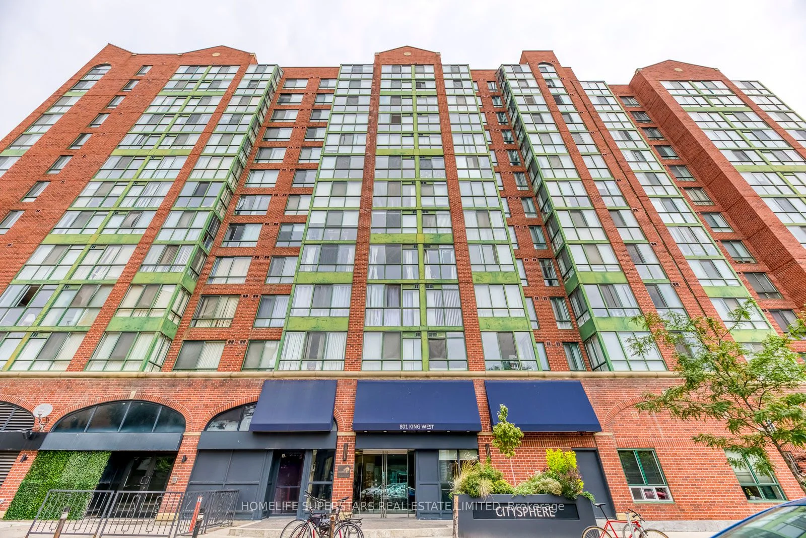 801 King Street 818, Toronto C01, On M5v 3c9
