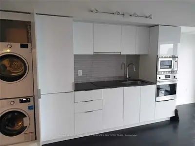 955 Bay Street 3008, Toronto C01, ON M5S 2A2